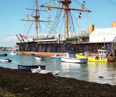 ship-dock-